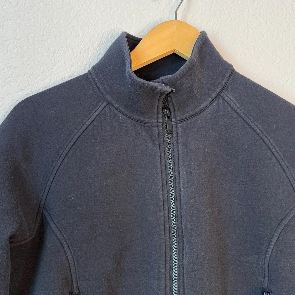 Lululemon Zip-Up Jacket Fitted Black size 8 Medium - Picture 2 of 11